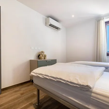 Il Cinque Apartment Tignale